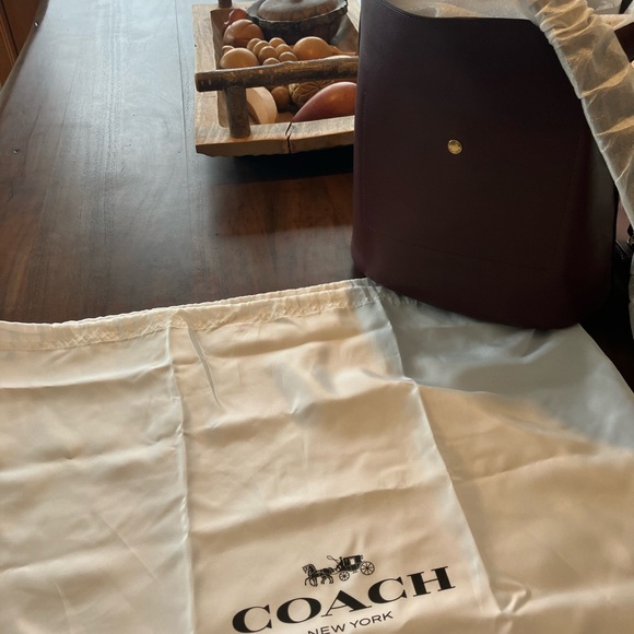 COACH BLEECKER BROWN WITH TAGS ! - Picture 7 of 10